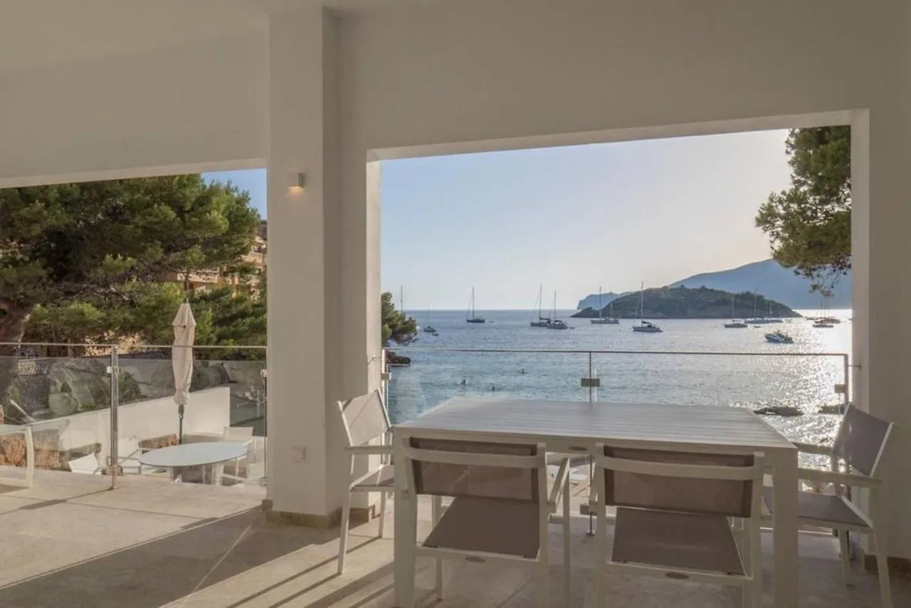 Villa Arlequin - Casa Arlequin - Luxury Beachfront Villa Andratx 0*,  Spain