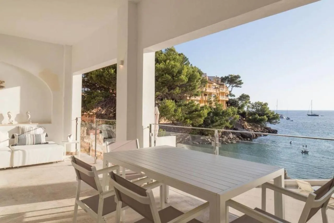 Villa Arlequin - Casa Arlequin - Luxury Beachfront Villa Andratx