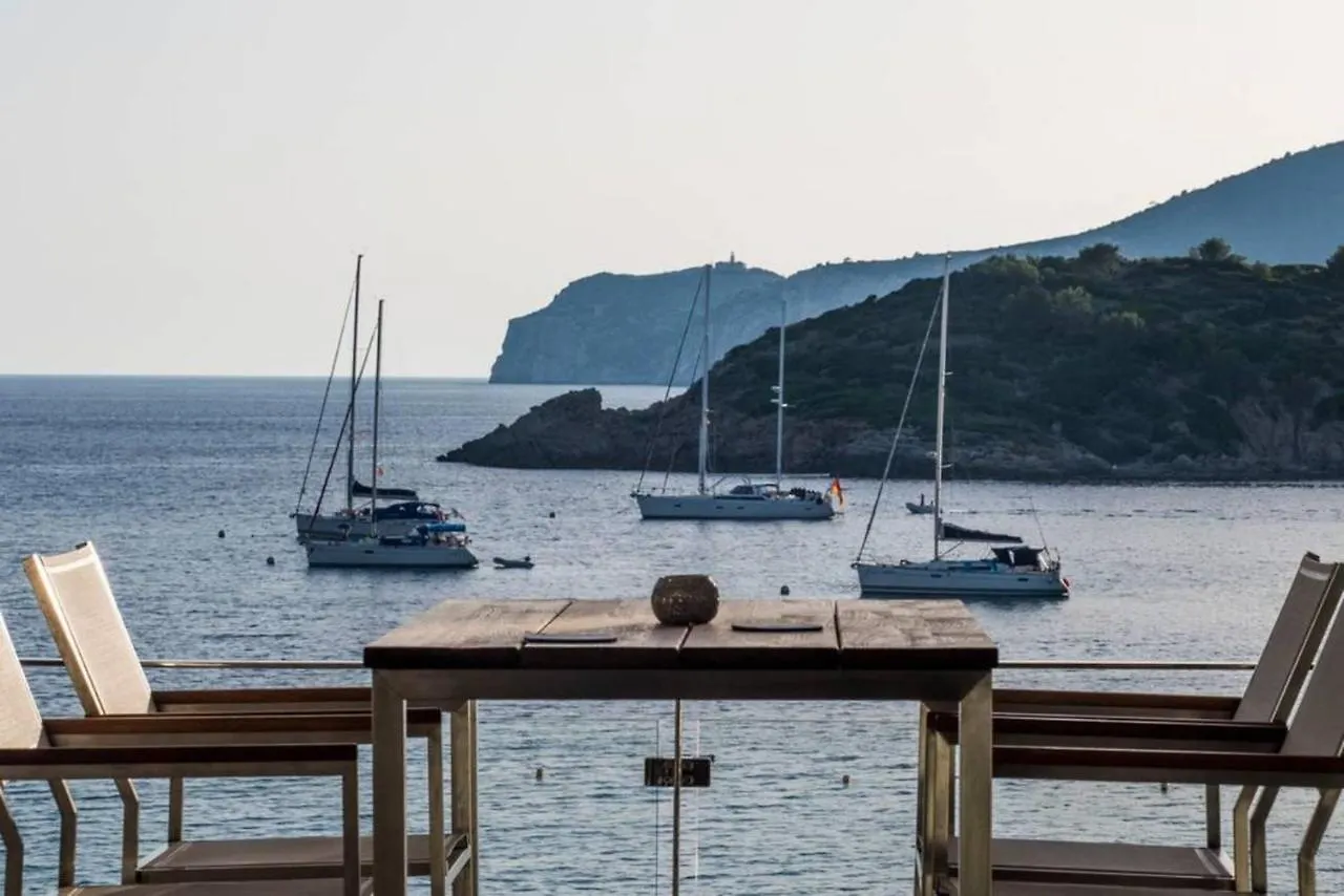 Villa Arlequin - Casa Arlequin - Luxury Beachfront Villa Andratx Spain